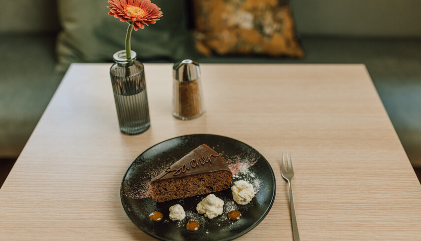 Sachertorte Salzburg - chocolate cake